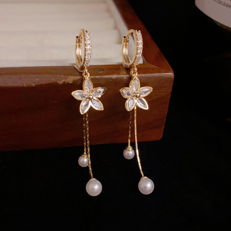 Tassel Earrings Boho - ต่างหูห้อยประดับมุกและดอกไม้ประดับเพชรซิร์คอน ดีไซน์หรูหรา หวานละมุน ใช้งานได้หลากหลาย เหมาะสำหรับผู้หญิง งานแต่งงาน