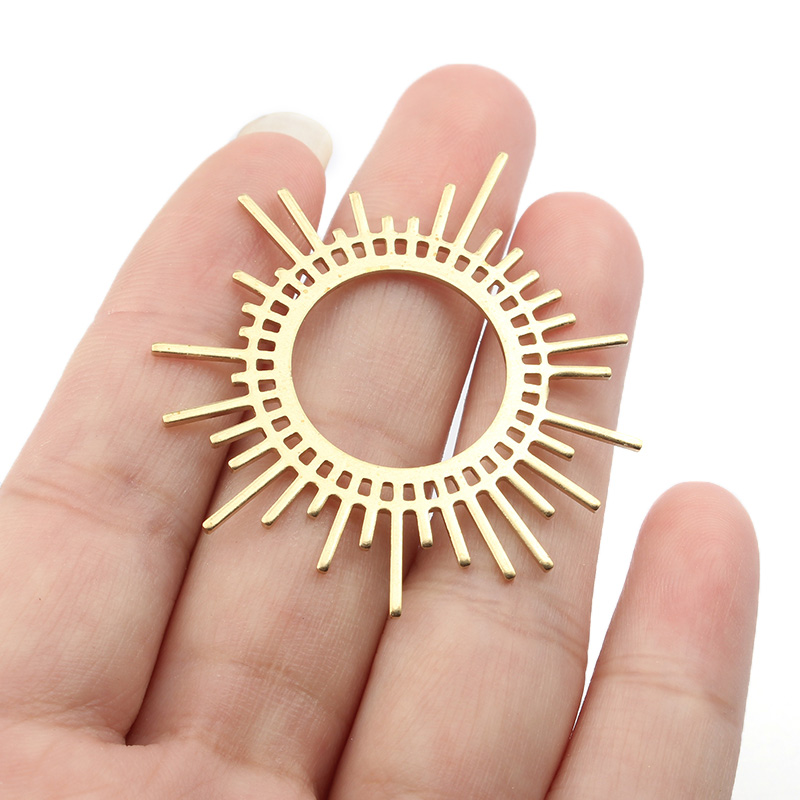 Tassel Earrings Boho - 5 ชิ้น/ล็อตทองเหลืองดิบ Sun Burst Charms Hollow