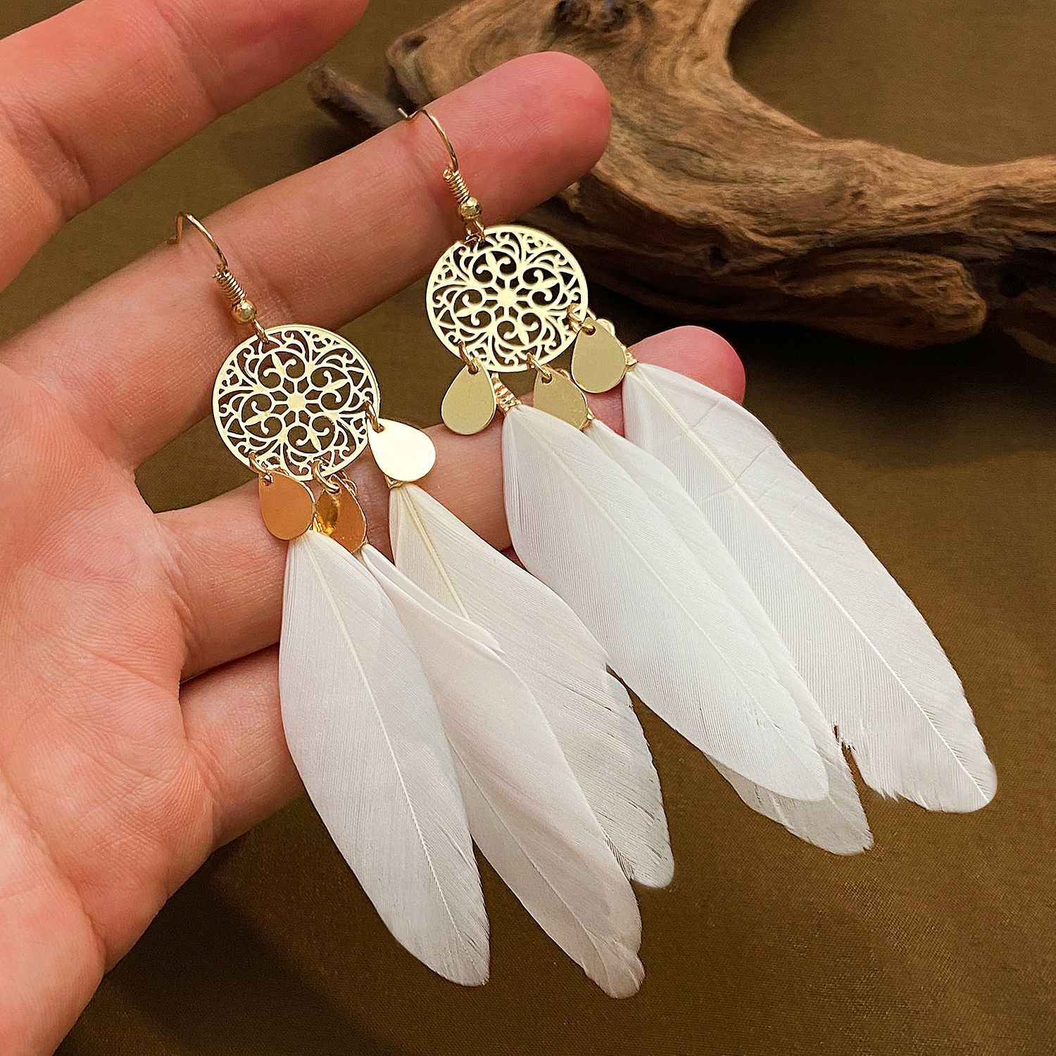 ต่างหูพู่ห้อยสไตล์โบฮีเมียนขนน - Tassel Earrings Boho บทวิจารณ์และราคา
